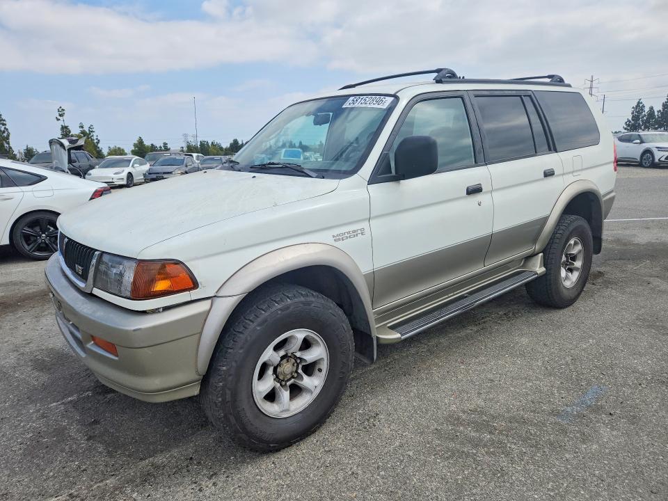 58152896 :رقم المزاد ، JA4LS41R4XP031744 vin ، 1999 Mitsubishi Montero مزاد بيع