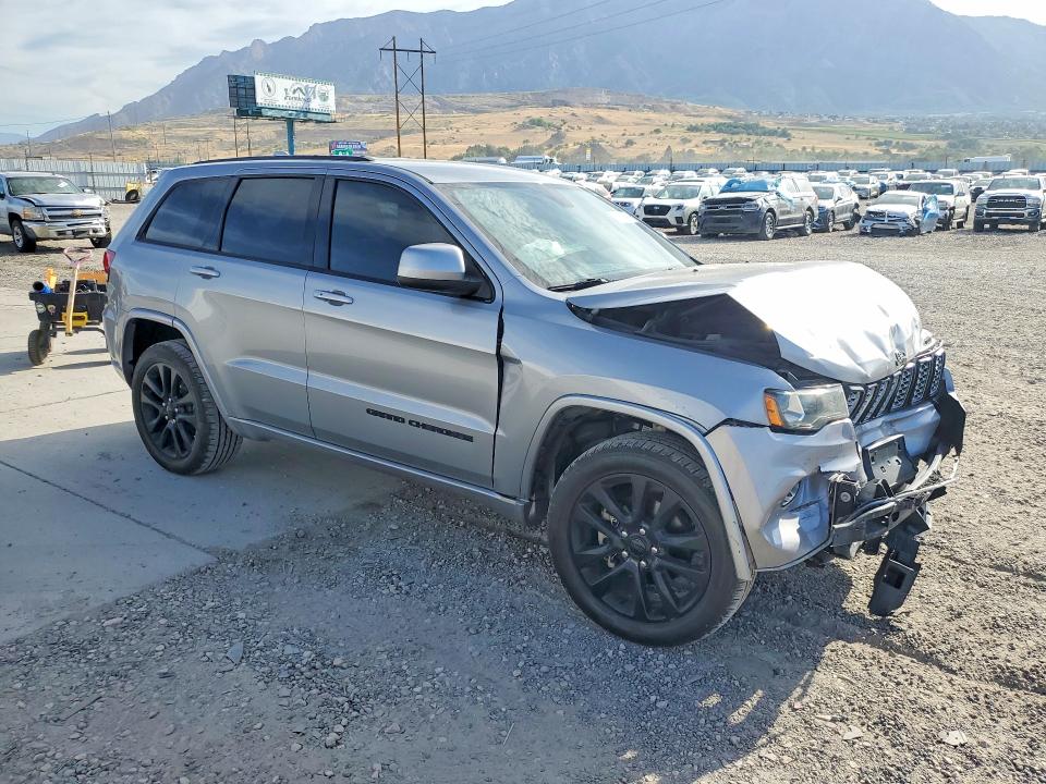 2018 Jeep Grand Cherokee მანქანა იყიდება აუქციონზე, vin: 1C4RJFAGXJC170935, აუქციონის ნომერი: 58983406