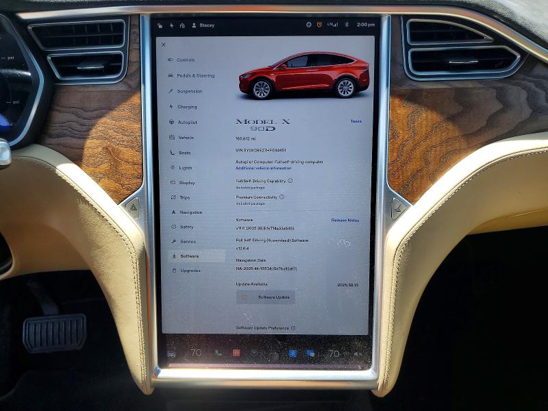 56371636 :رقم المزاد ، 5YJXCBE27HF034851 vin ، 2017 Tesla Model X مزاد بيع
