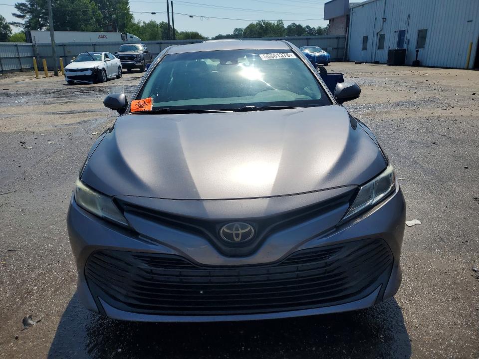 Aukcja sprzedaży 2018 Toyota Camry, vin: 4T1B11HK3JU655115, numer aukcji: 56861376