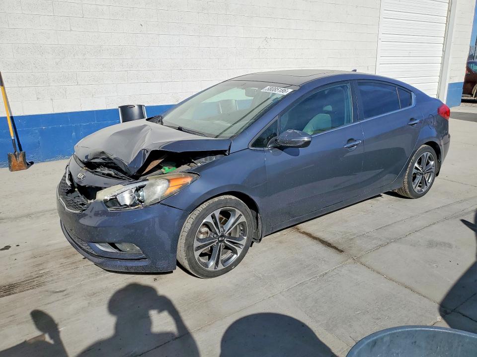 58085186 :رقم المزاد ، KNAFZ4A89E5208185 vin ، 2014 Kia Forte مزاد بيع