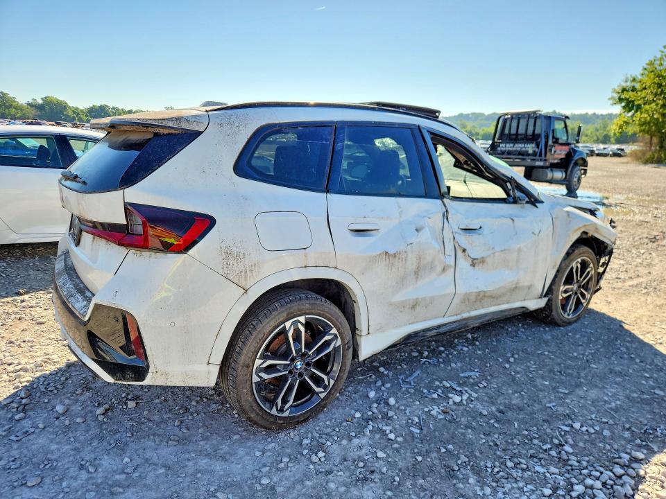 Продаж на аукціоні авто 2023 Bmw X1, vin: WBX73EF05P5W77040, номер лоту: 58181646