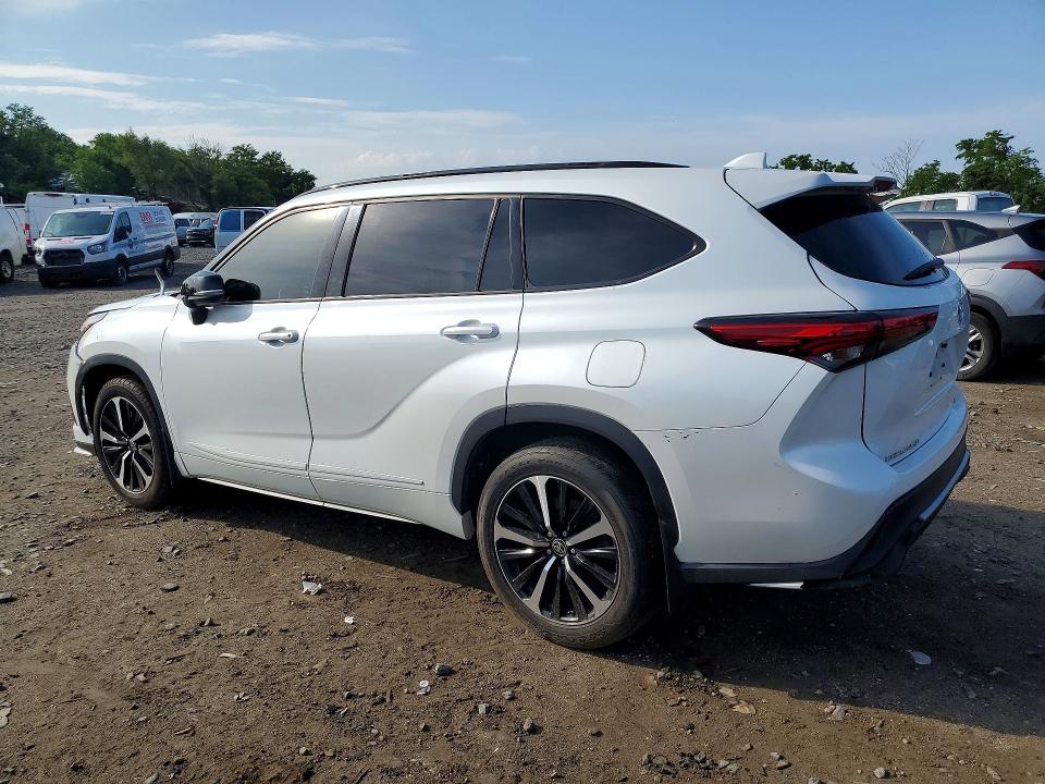 Aukcja sprzedaży 2022 Toyota Highlander, vin: 5TDJZRBH6NS200855, numer aukcji: 55713356