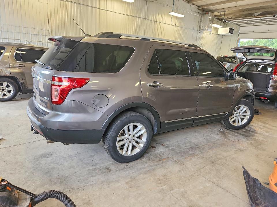 97682805 :رقم المزاد ، 1FM5K8D84DGC35122 vin ، 2013 Ford Explorer مزاد بيع