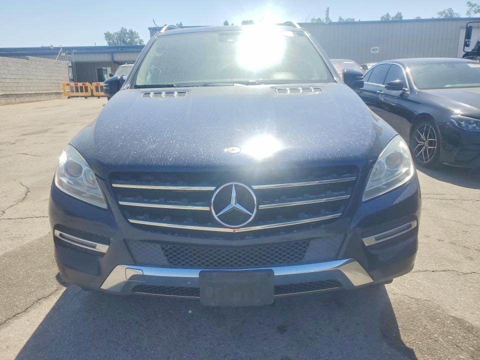Продажа на аукционе авто 2015 Mercedes-benz Ml, vin: 4JGDA5JB9FA584182, номер лота: 54251776