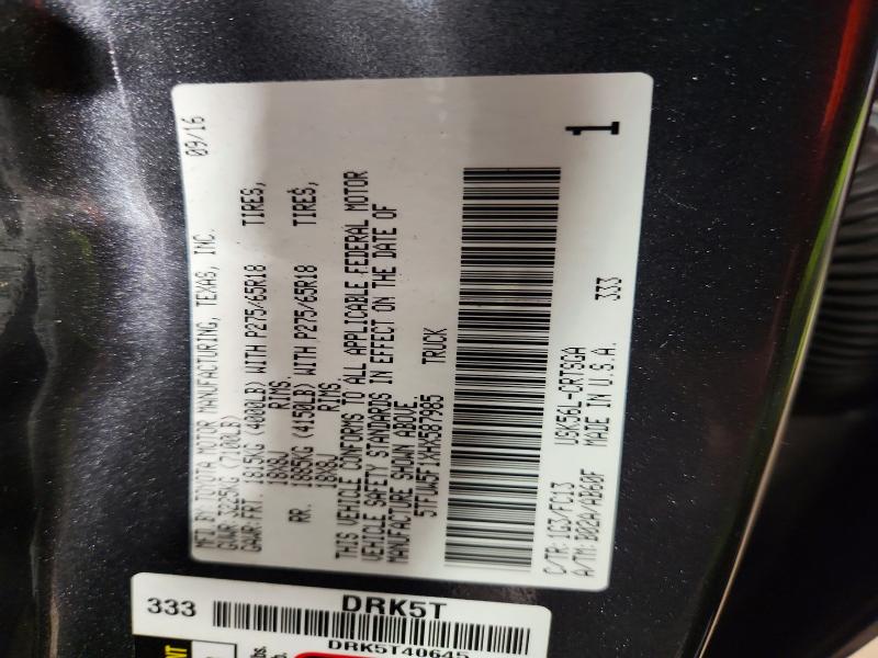 56710886 :رقم المزاد ، 5TFUW5F1XHX587985 vin ، 2017 Toyota Tundra مزاد بيع