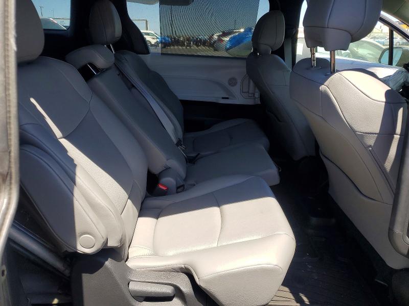 Продажа на аукционе авто 2025 Toyota Seinna, vin: 5TDJRKEC4SS261334, номер лота: 56545206