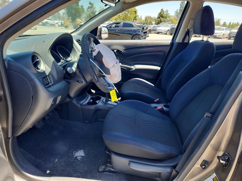 56987066 :رقم المزاد ، 3N1CN7AP1CL820438 vin ، 2012 Nissan Versa مزاد بيع