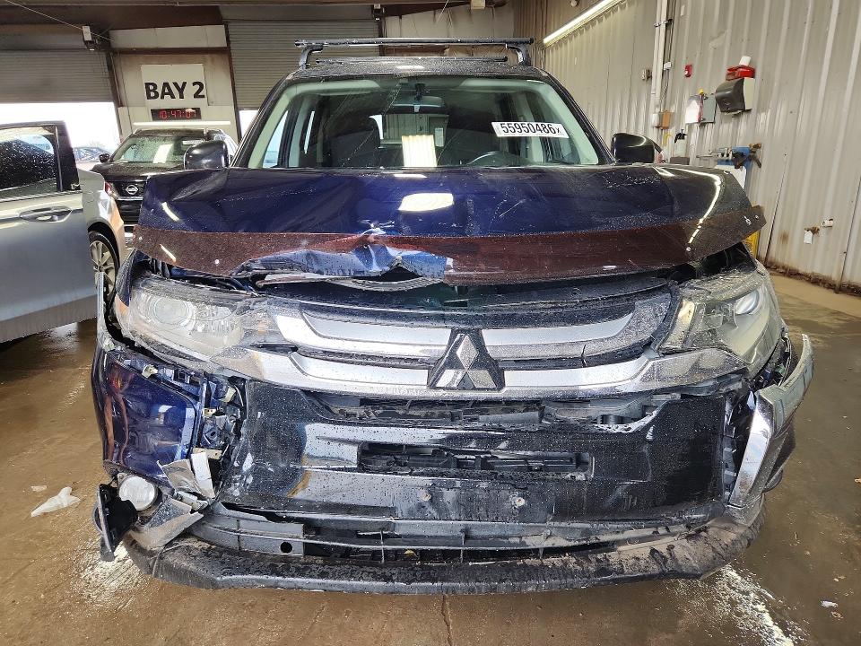 Продаж на аукціоні авто 2016 Mitsubishi Outlander, vin: JA4AZ3A38GZ015446, номер лоту: 55950486