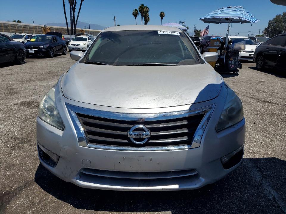 Продаж на аукціоні авто 2015 Nissan Altima, vin: 1N4AL3AP2FN334914, номер лоту: 57554396