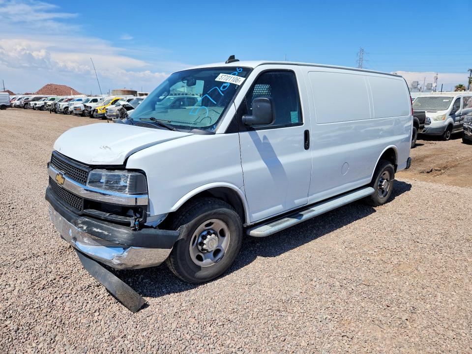 Продаж на аукціоні авто 2022 Chevrolet Express G2500, vin: 1GCWGAFP1N1224721, номер лоту: 57701106