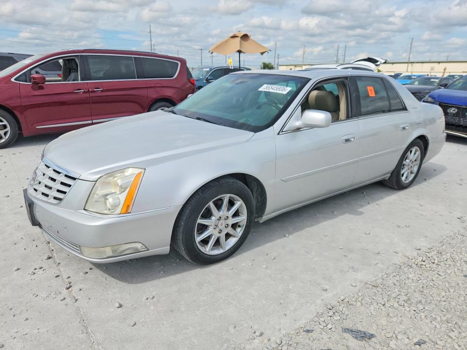 Auction sale of the 2011 Cadillac Dts, vin: 1G6KH5E6XBU120558, lot number: 56545806
