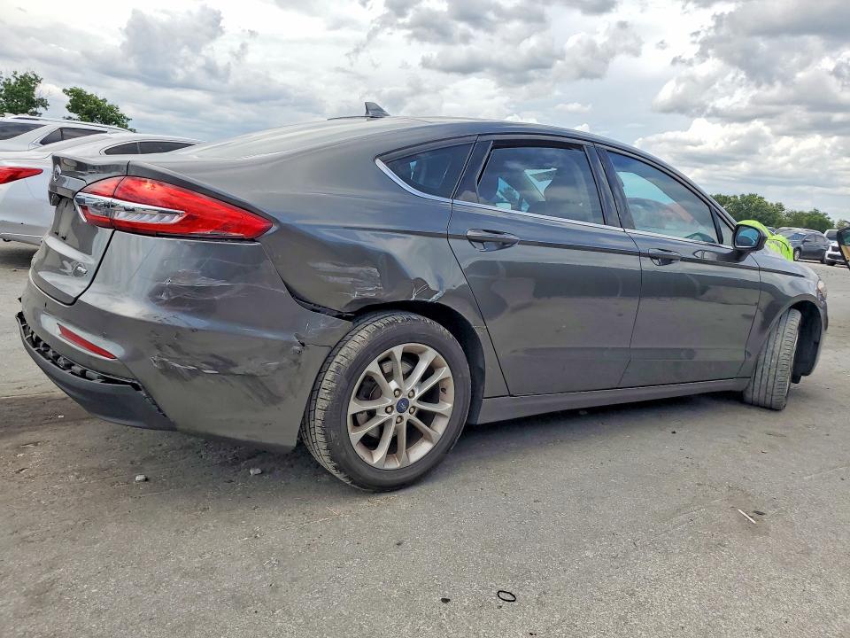 2019 Ford Fusion მანქანა იყიდება აუქციონზე, vin: 3FA6P0H74KR122375, აუქციონის ნომერი: 53508126