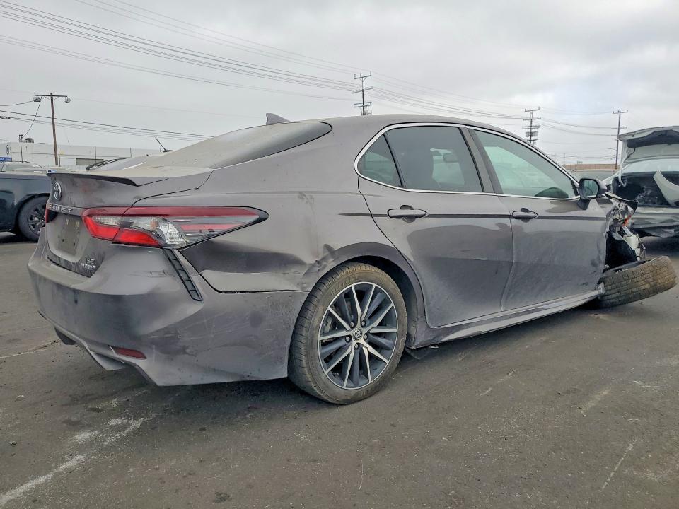 Продажа на аукционе авто 2022 Toyota Camry Hybrid, vin: 4T1S31AK6NU588035, номер лота: 57266746