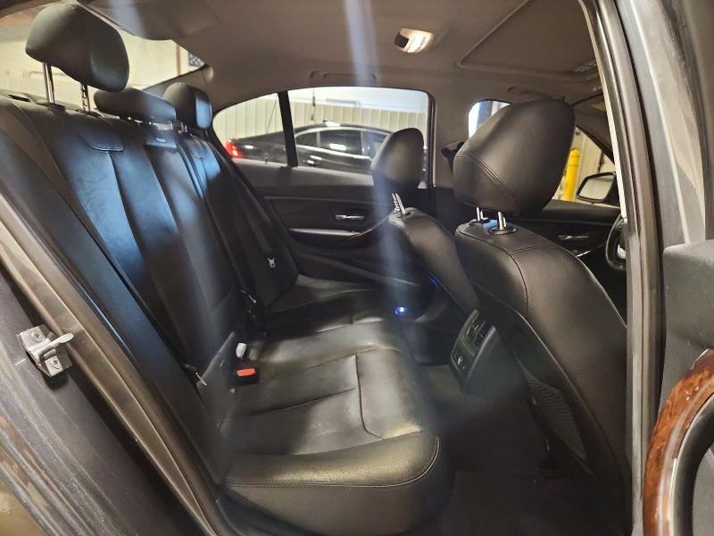 56369876 :رقم المزاد ، WBA3B5G58FNS20582 vin ، 2015 Bmw 328 مزاد بيع