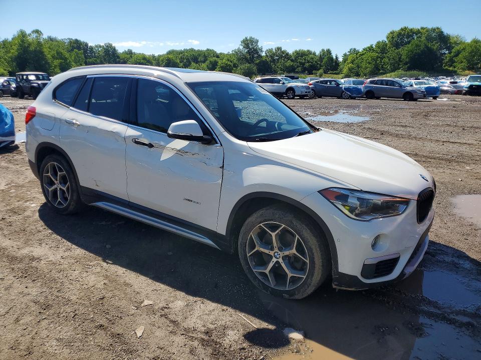 58396416 :رقم المزاد ، WBXHT3C31H5F71132 vin ، 2017 Bmw X1 مزاد بيع