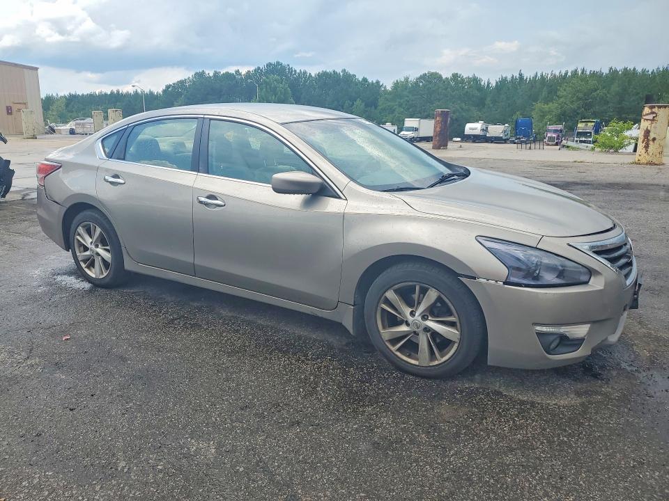 2014 Nissan Altima მანქანა იყიდება აუქციონზე, vin: 1N4AL3AP3EC113493, აუქციონის ნომერი: 59181466