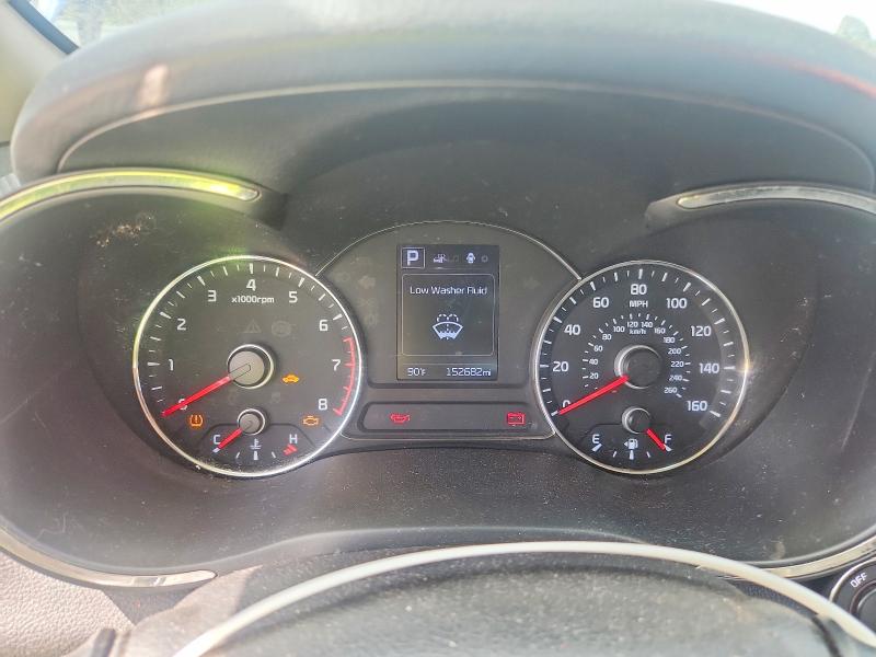 2018 Kia Forte მანქანა იყიდება აუქციონზე, vin: 3KPFL4A81JE208653, აუქციონის ნომერი: 55727406