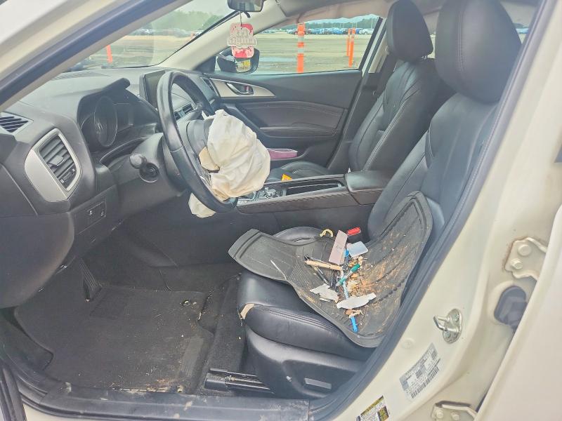 Продажа на аукционе авто 2018 Mazda 3, vin: 3MZBN1V37JM177448, номер лота: 57743226