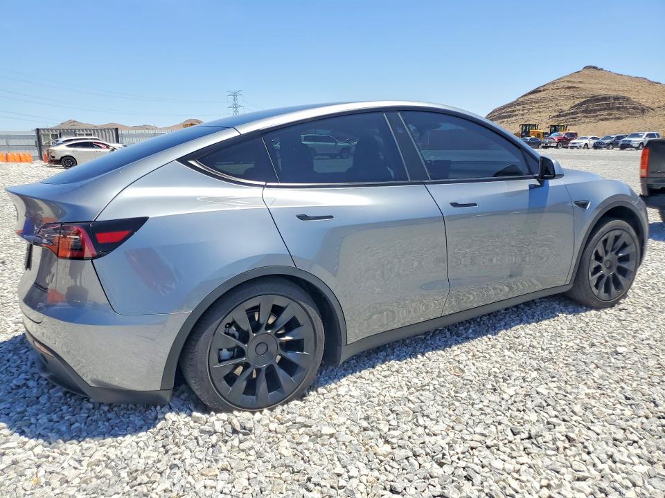 Продаж на аукціоні авто 2025 Tesla Model Y, vin: 7SAYGAEE0SF269020, номер лоту: 55809526