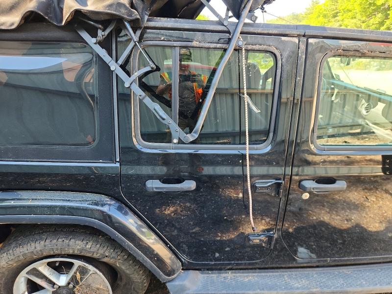 56834506 :رقم المزاد ، 1C4HJXEG9JW244954 vin ، 2018 Jeep Wrangler Unlimited مزاد بيع
