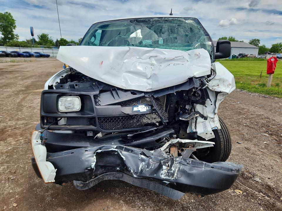 Продаж на аукціоні авто 2015 Chevrolet Express G2500, vin: 1GCWGFFF8F1101276, номер лоту: 57294586