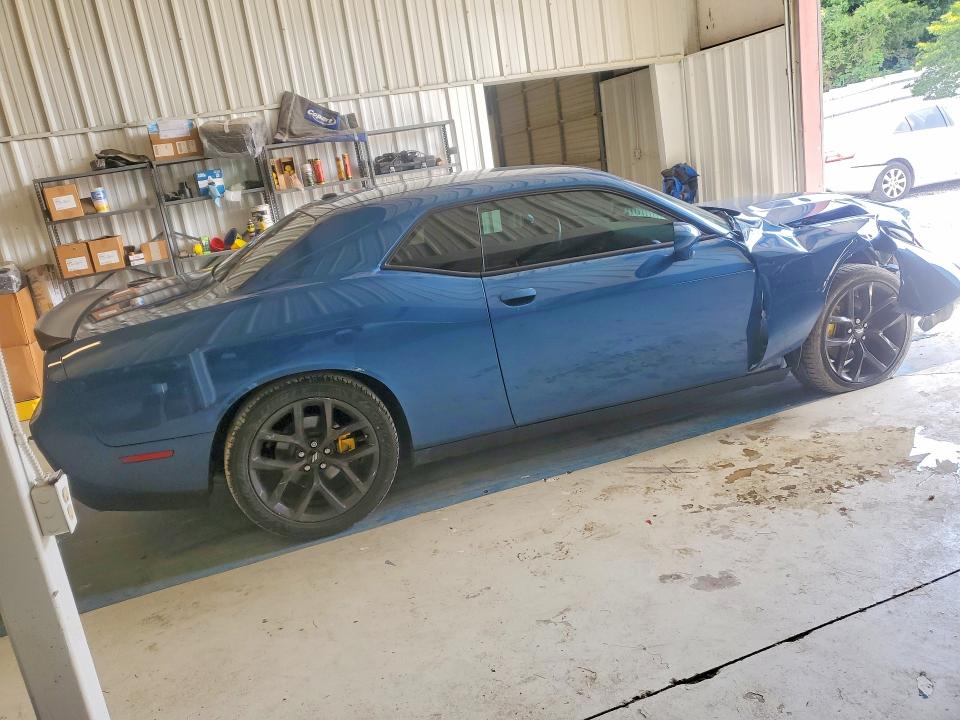 Продаж на аукціоні авто 2021 Dodge Challenger, vin: 2C3CDZBT0MH604411, номер лоту: 54817246