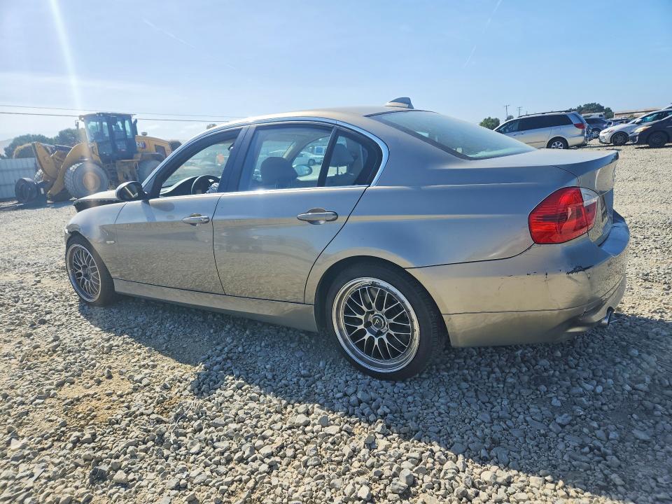 2007 Bmw 335 მანქანა იყიდება აუქციონზე, vin: WBAVD53517A007040, აუქციონის ნომერი: 56538346