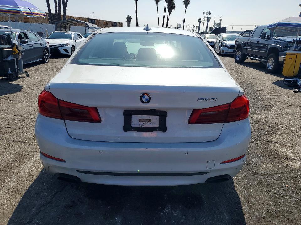 56148546 :رقم المزاد ، WBAJE5C51JWA94057 vin ، 2018 Bmw 540 مزاد بيع