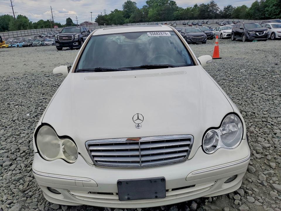 2006 Mercedes-benz C მანქანა იყიდება აუქციონზე, vin: WDBRF92H56F755923, აუქციონის ნომერი: 55682876
