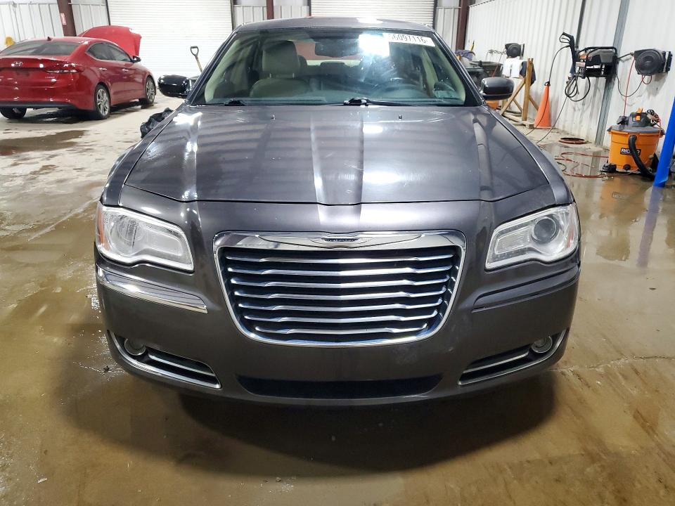 Продажа на аукционе авто 2013 Chrysler 300, vin: 2C3CCARG8DH573681, номер лота: 56097116