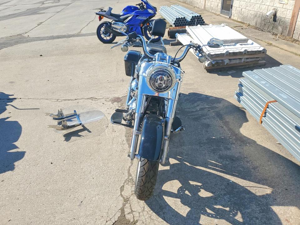 57889796 :رقم المزاد ، 1HD1GZM14CC338848 vin ، 2012 Harley-davidson Fld مزاد بيع
