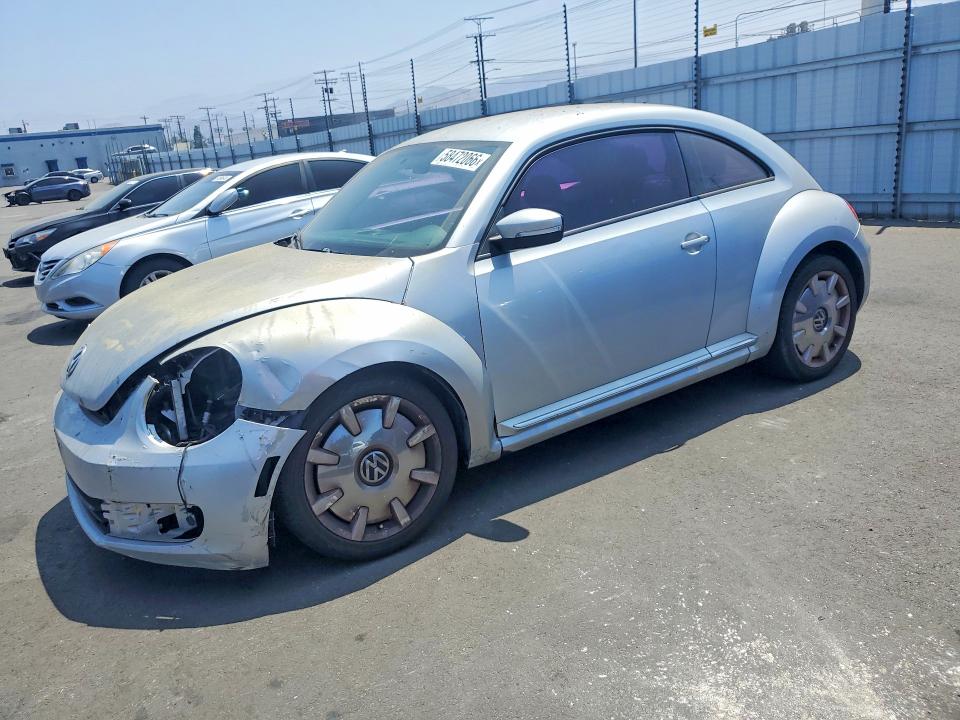 2012 Volkswagen Beetle მანქანა იყიდება აუქციონზე, vin: 3VWJP7AT8CM661324, აუქციონის ნომერი: 58472066
