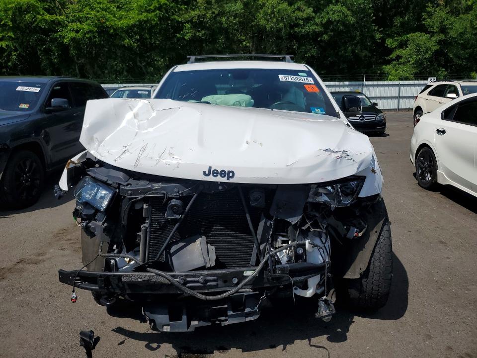 Продаж на аукціоні авто 2018 Jeep Grand Cherokee, vin: 1C4RJFAG8JC488617, номер лоту: 57206026
