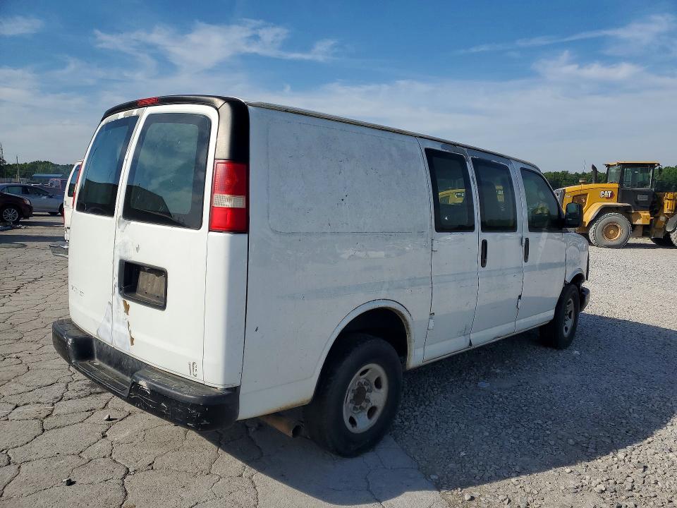 56249766 :رقم المزاد ، 1GCGG25K281204062 vin ، 2008 Chevrolet Express G2500 مزاد بيع