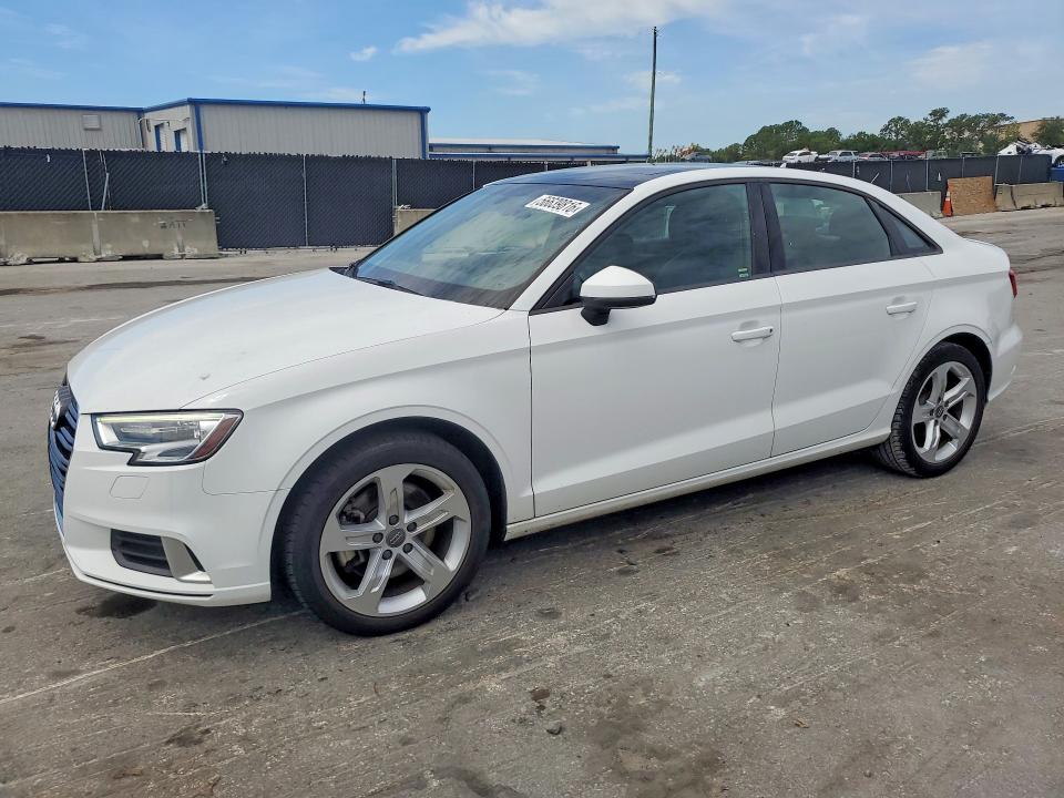 Aukcja sprzedaży 2018 Audi A3, vin: WAUAUGFF2J1040411, numer aukcji: 56639816