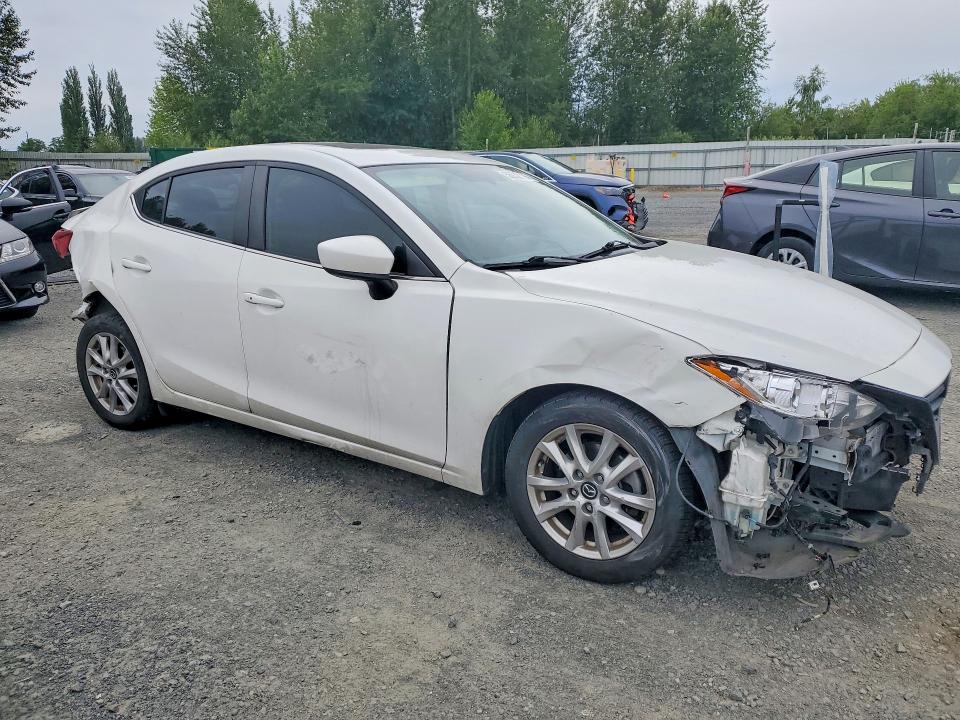 56632116 :رقم المزاد ، 3MZBM1W76FM220169 vin ، 2015 Mazda 3 مزاد بيع