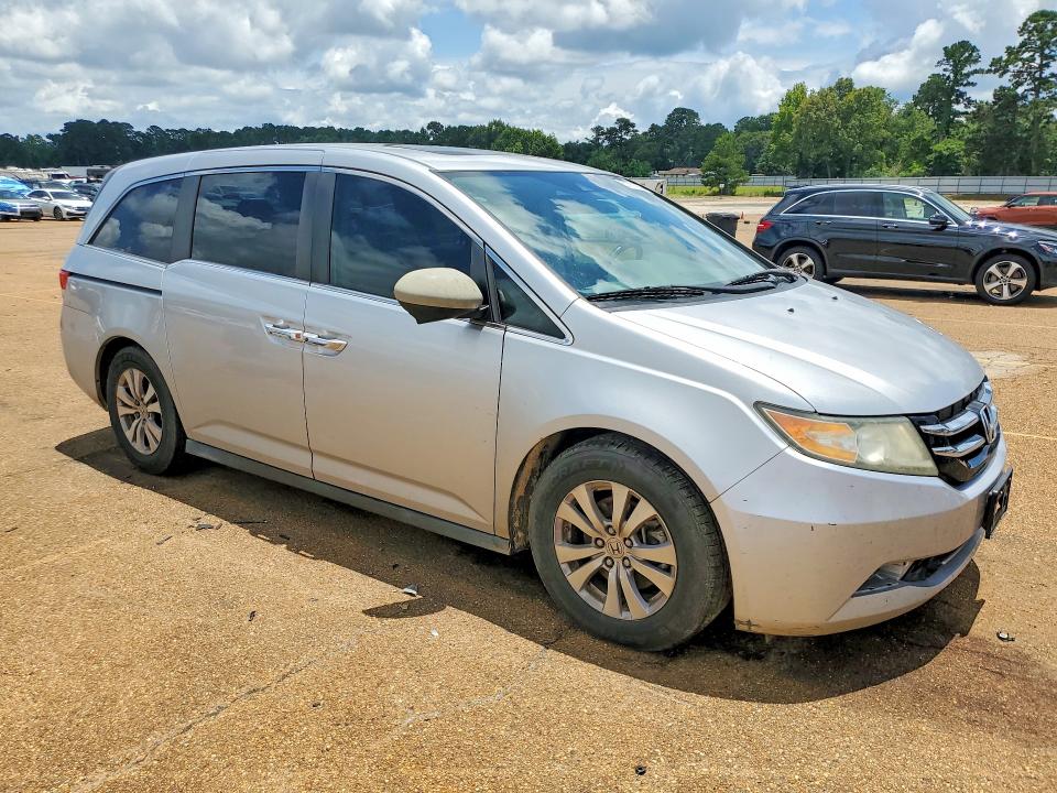 57701356 :رقم المزاد ، 5FNRL5H63EB027500 vin ، 2014 Honda Odyssey مزاد بيع