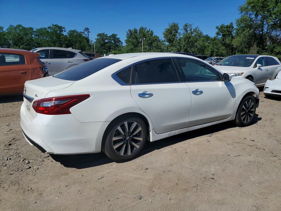 Продаж на аукціоні авто 2018 Nissan Altima, vin: 1N4AL3AP7JC190460, номер лоту: 54317406