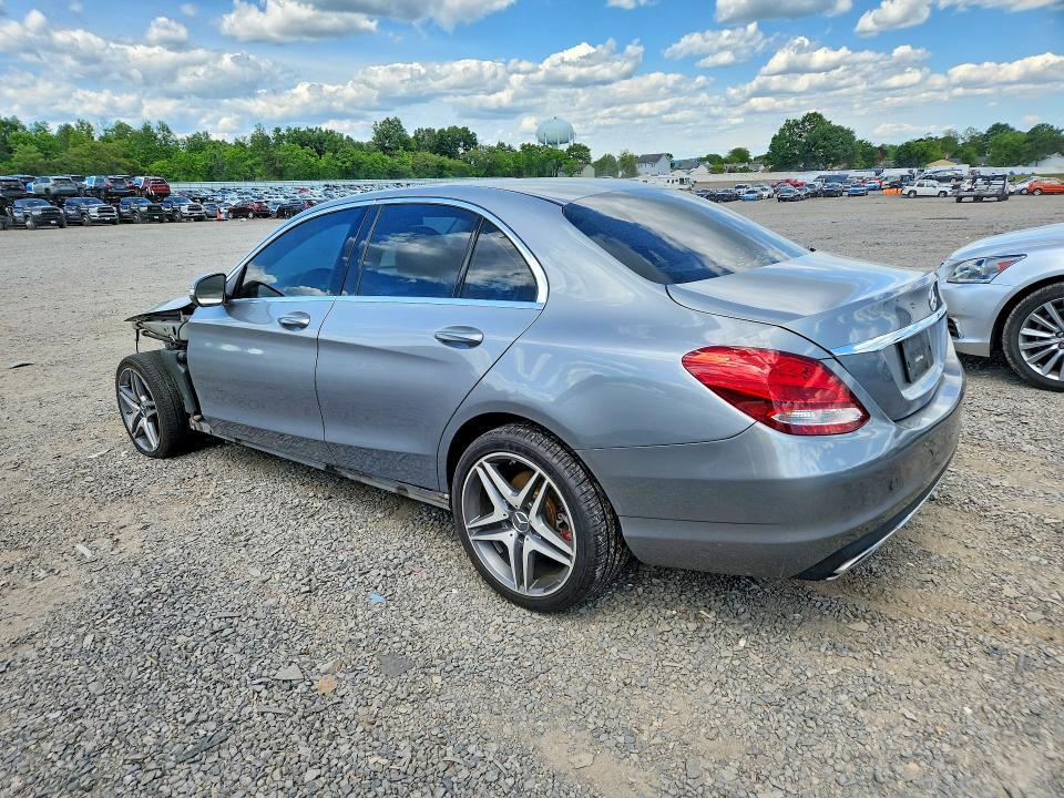 2015 Mercedes-benz C მანქანა იყიდება აუქციონზე, vin: 55SWF4KB3FU062239, აუქციონის ნომერი: 55717856