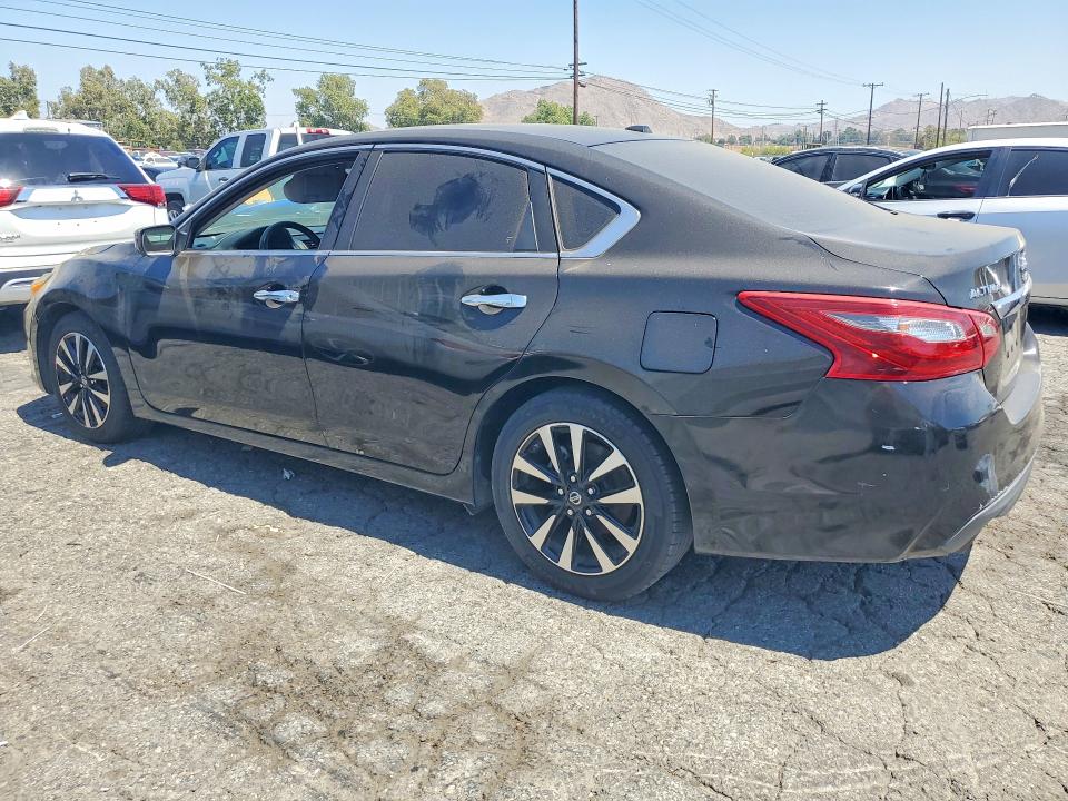 57702616 :رقم المزاد ، 1N4AL3AP0JC282137 vin ، 2018 Nissan Altima مزاد بيع
