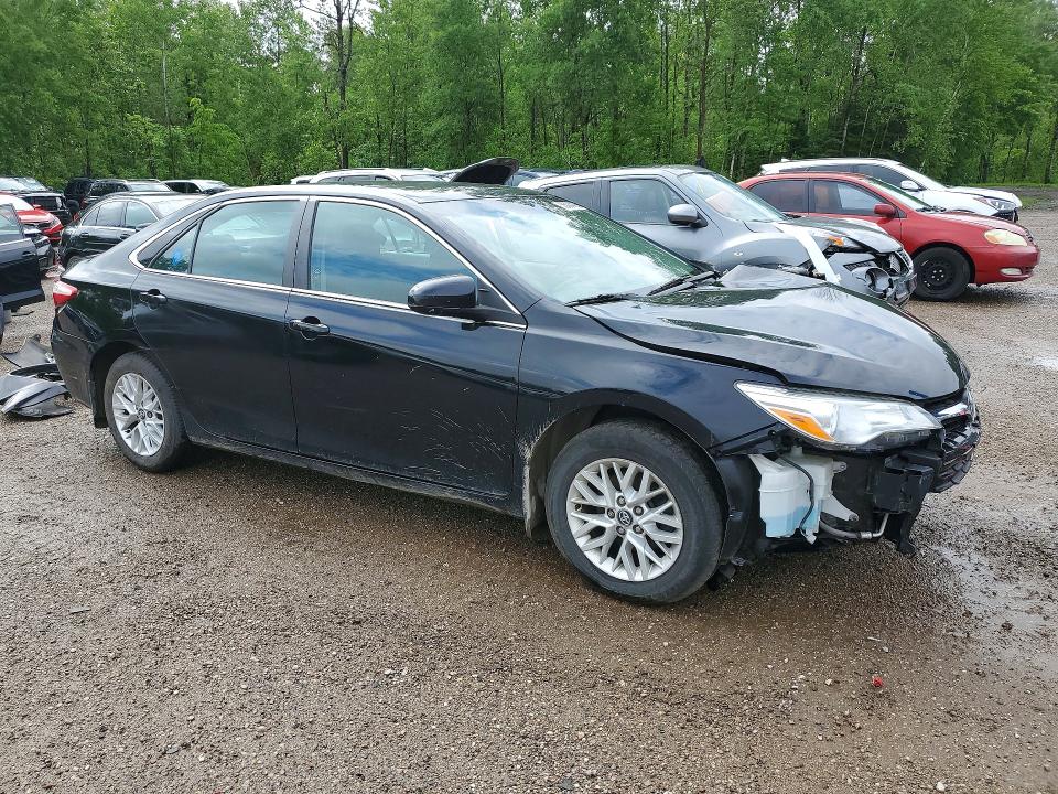 55894436 :رقم المزاد ، 4T1BF1FK0HU344496 vin ، 2017 Toyota Camry مزاد بيع