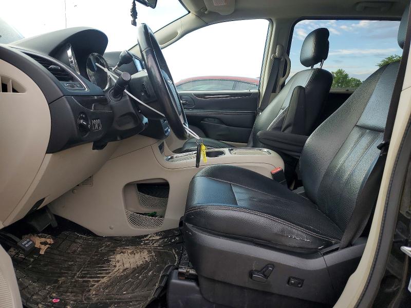 57267996 :رقم المزاد ، 2C4RC1CG8FR636600 vin ، 2015 Chrysler Town & Country مزاد بيع