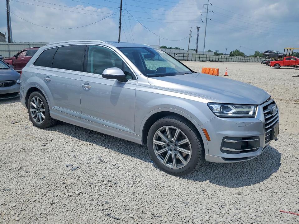 55878256 :رقم المزاد ، WA1LAAF74JD044995 vin ، 2018 Audi Q7 مزاد بيع