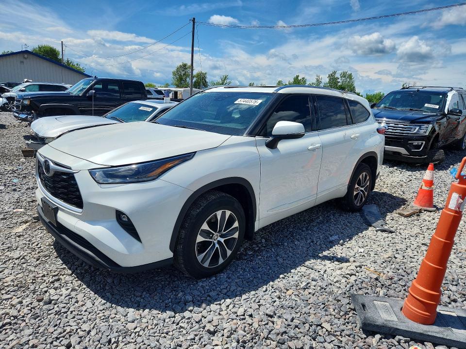 Aukcja sprzedaży 2021 Toyota Highlander, vin: 5TDGZRBH6MS541925, numer aukcji: 57440576