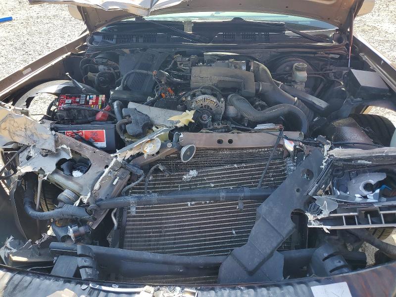 59315906 :رقم المزاد ، 2MEFM75WX4X669371 vin ، 2004 Mercury Grand Marquis مزاد بيع