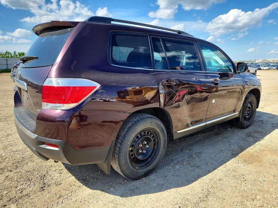 Продажа на аукционе авто 2013 Toyota Highlander, vin: 5TDBK3EH8DS268896, номер лота: 57838426