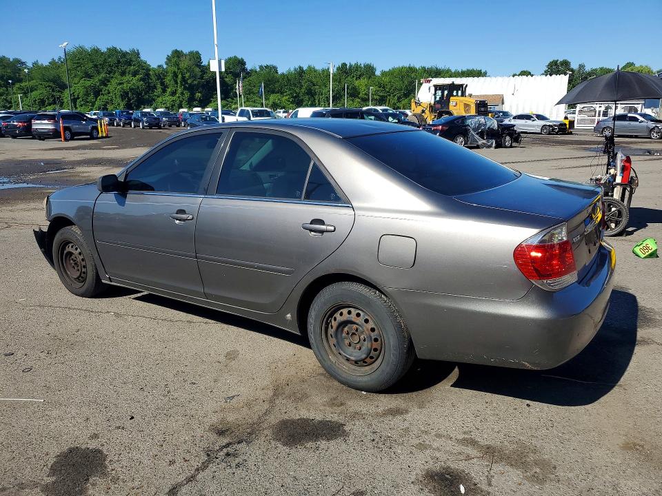 2005 Toyota Camry მანქანა იყიდება აუქციონზე, vin: JTDBE32K453033907, აუქციონის ნომერი: 58332306