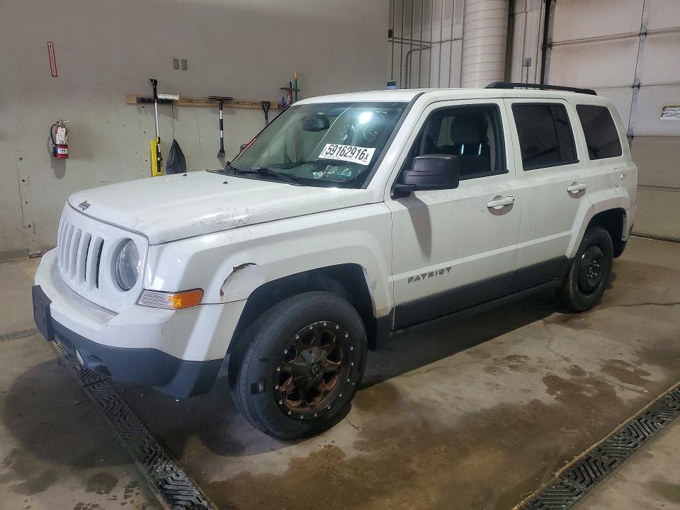 59162916 :رقم المزاد ، 1C4NJPBA5GD811801 vin ، 2016 Jeep Patriot مزاد بيع