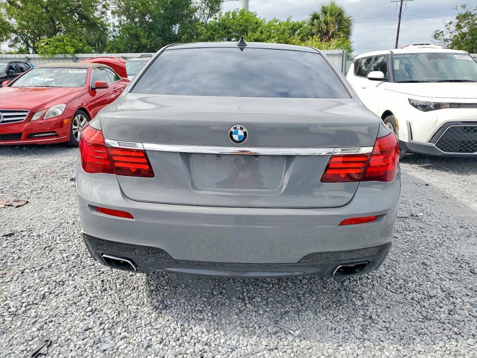 2015 Bmw 740 მანქანა იყიდება აუქციონზე, vin: WBAYE4C57FD139009, აუქციონის ნომერი: 56028696